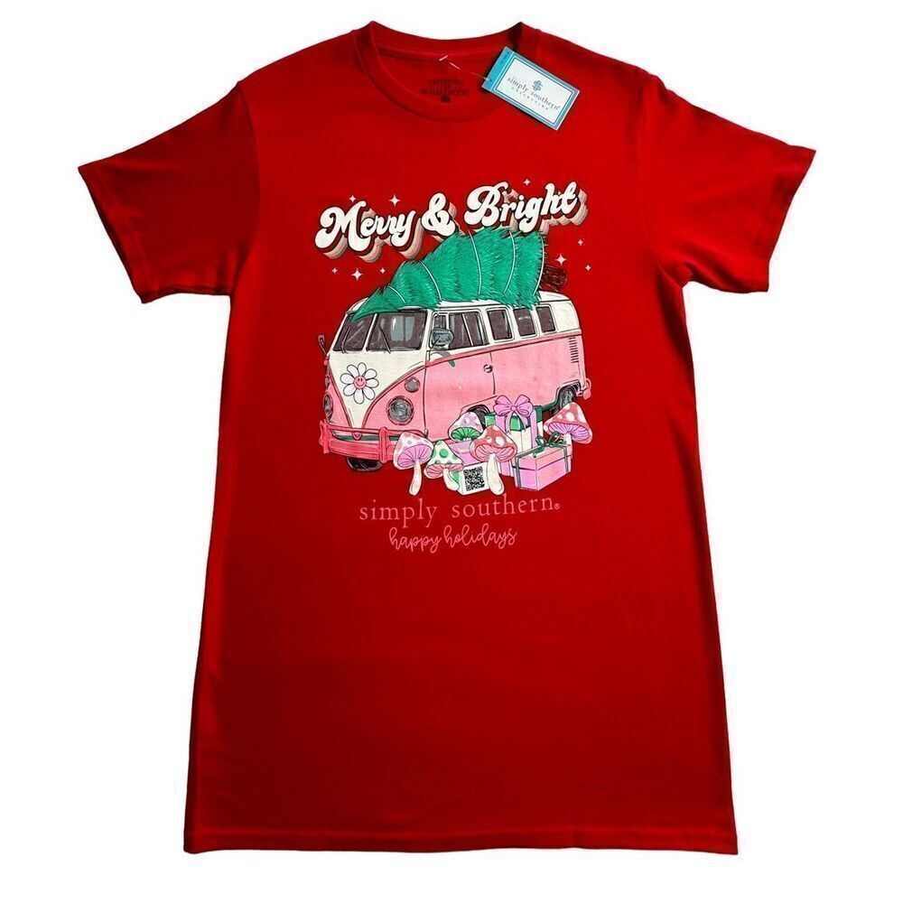 SIMPLY SOUTHERN LARGE “MERRY & BRIGHT” Short Sleeve Tshirt
